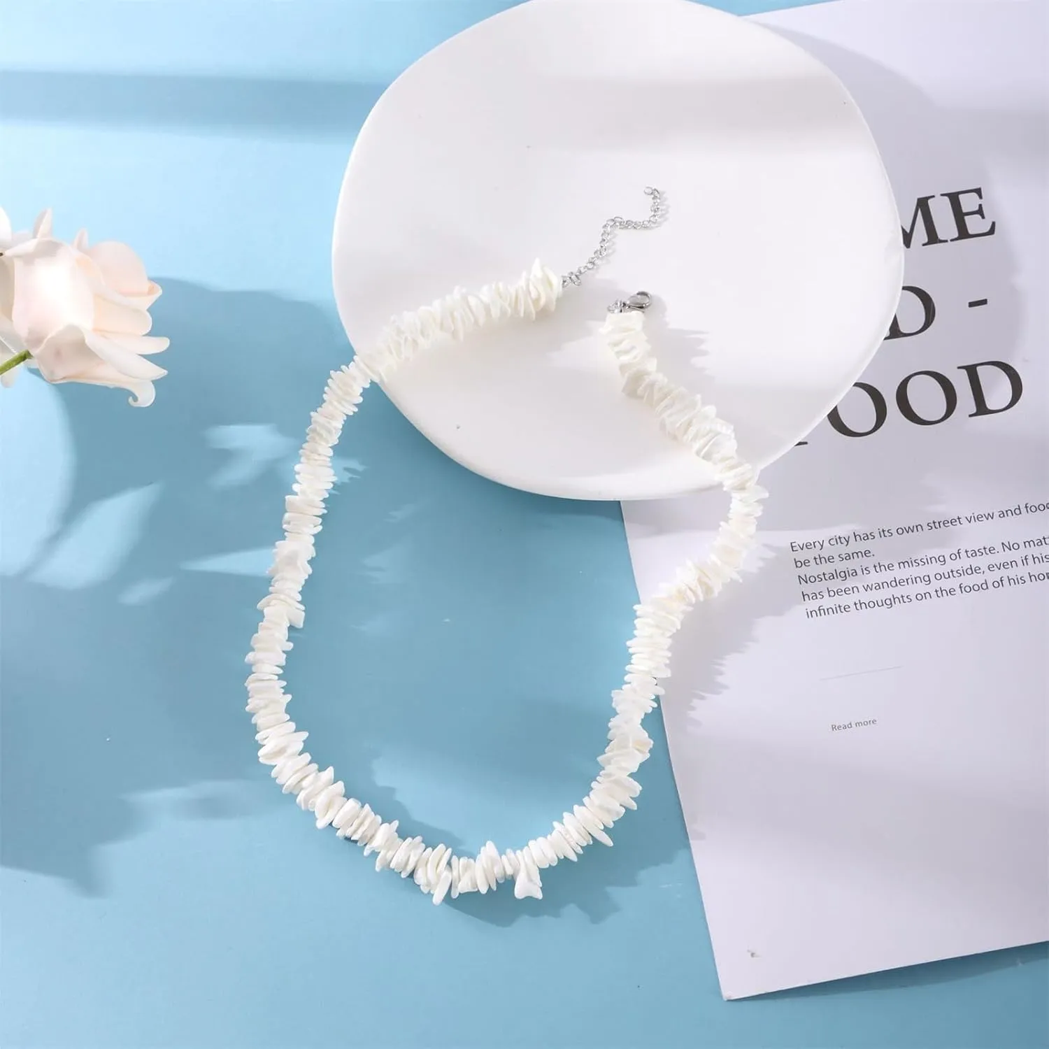Dreuyet Puka Shell Necklace for Men Women Bohemian Handmade Natural White Colorful Irregular Shell Choker Necklace Adjustable Seashell Necklace Cowrie Hawaiian Summer Beach Boho Jewelry Gifts
