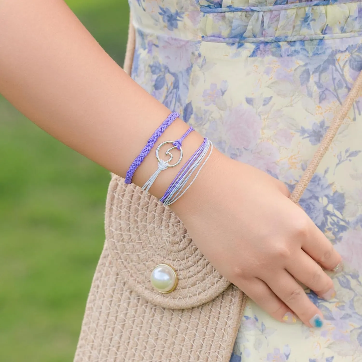 FANCY SHINY Cute Wave String Bracelets Handmade Friendship Boho Bracelets Braided Stackable Rope Bracelet for Women Stocking Stuffer Party Favors