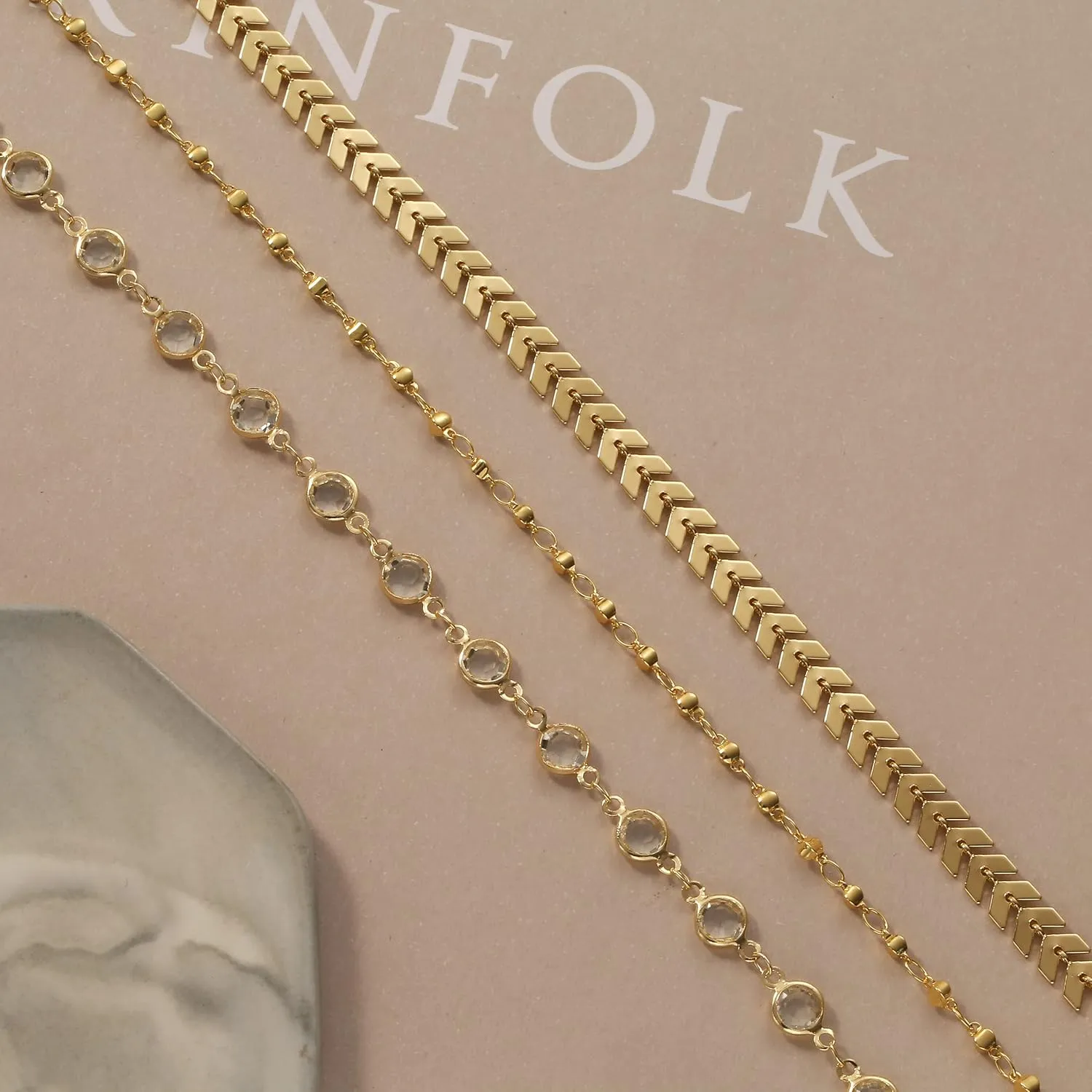 Gold Anklet Bracelets for Women 18K Gold Plated Dainty Layered Anklet Heart Ankle Chain Flat Anklets for Women