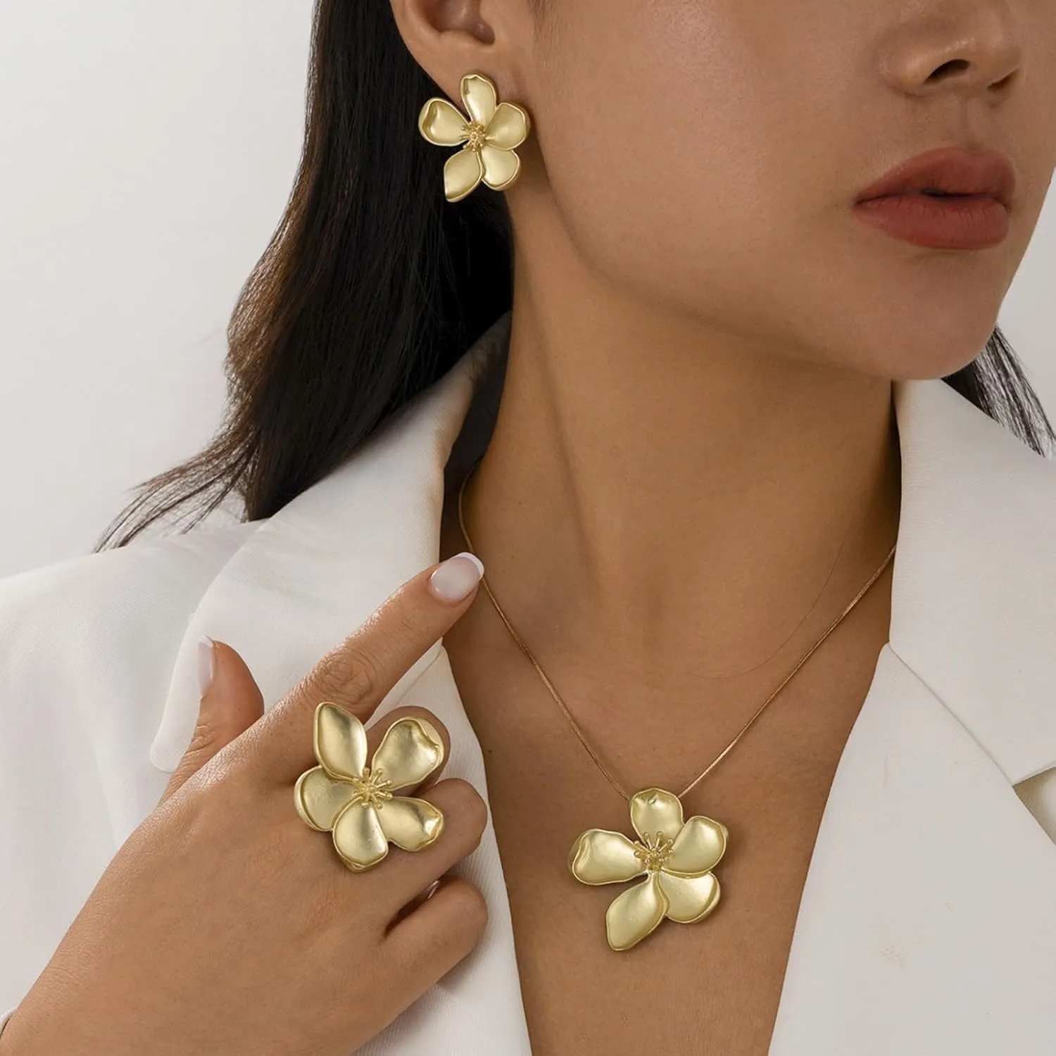 Gold Flower Earrings Necklace Set Flower Jewelry Big Foral Statement Earrings for Women Summer Charm Necklace Beach Vacation Essentials