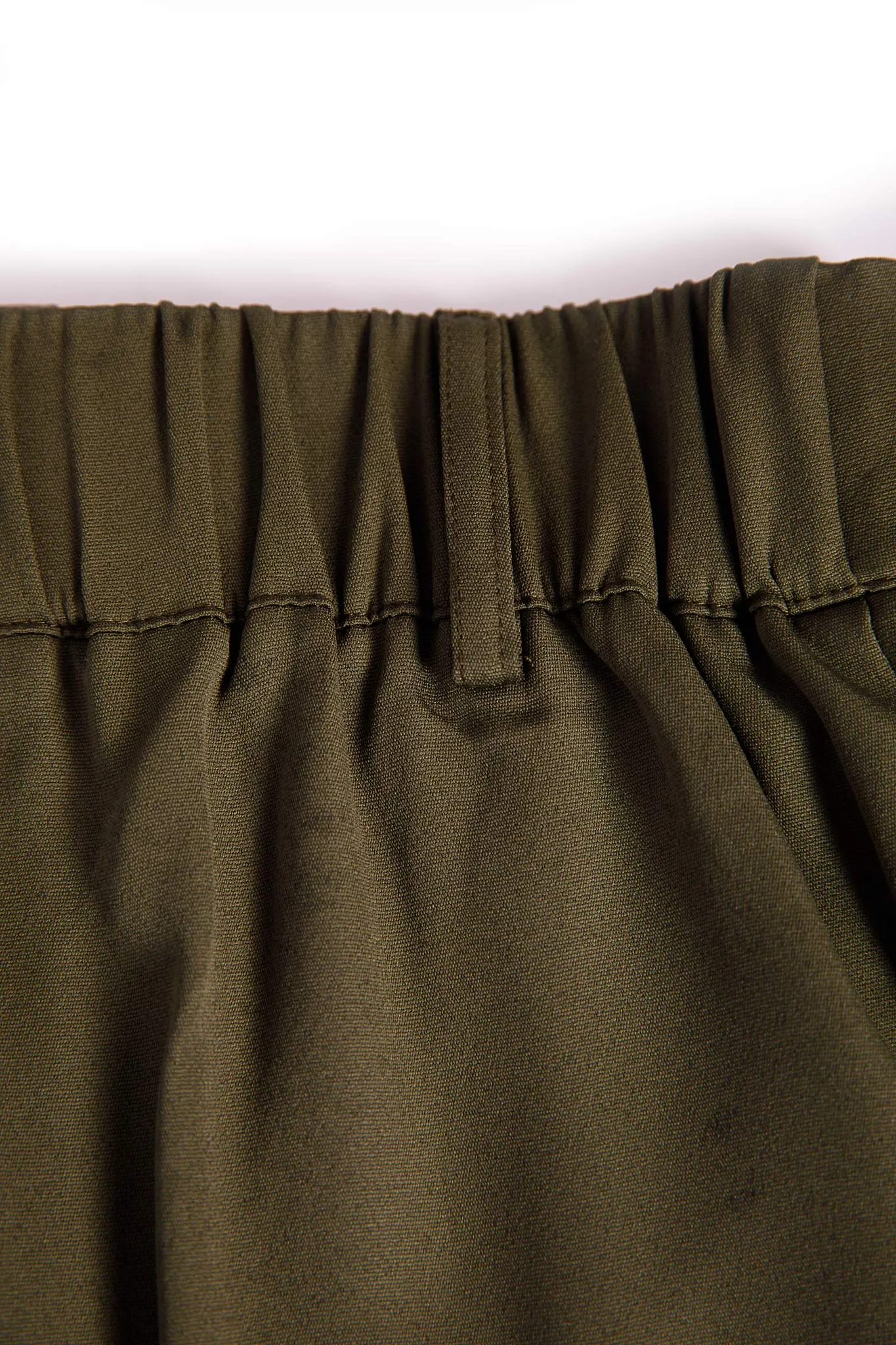 HIGH-WAIST TROUSERS
