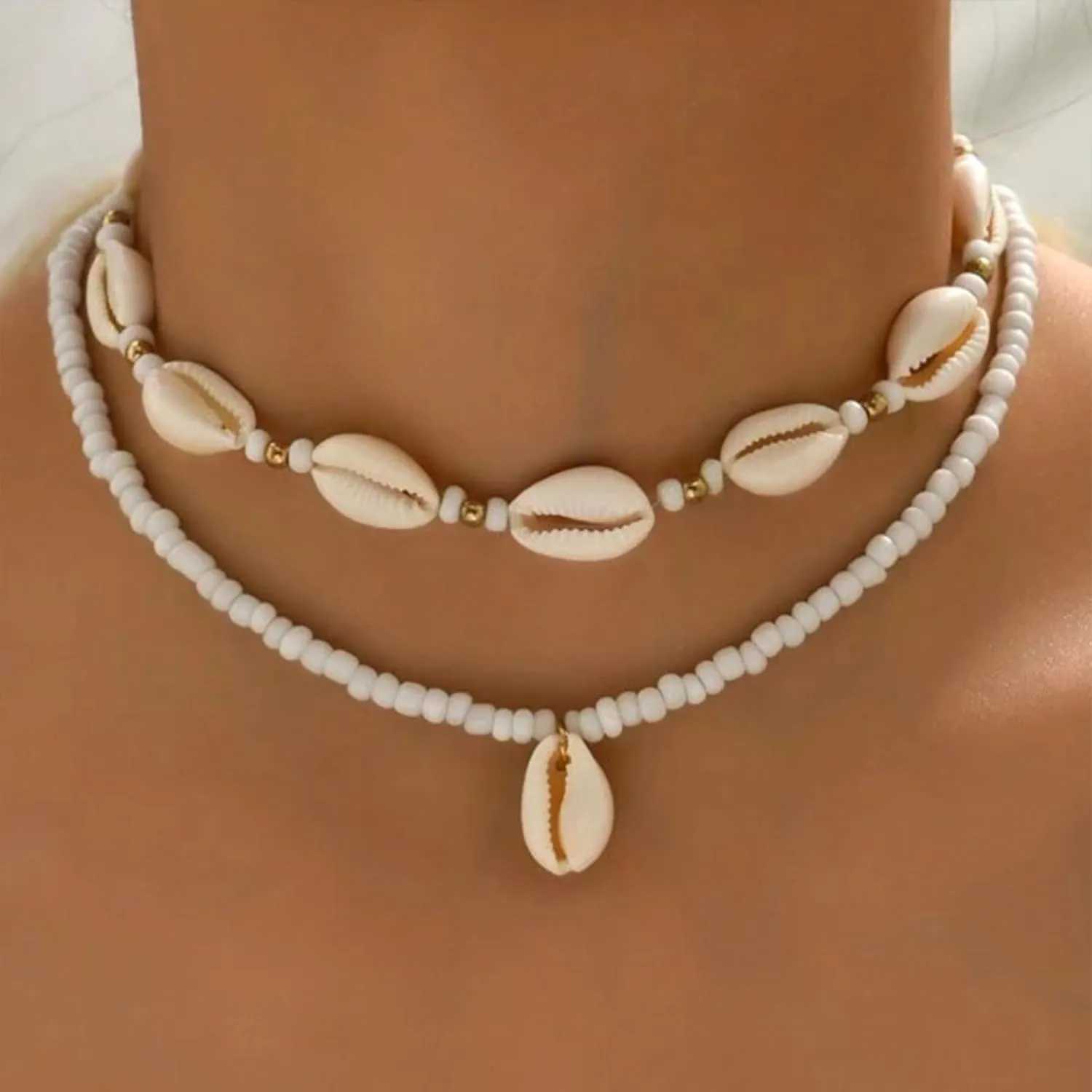 HUASAI Seashell Necklace Beach Jewelry for Women Starfish Shell Necklace Layered Boho Dainty Gold Necklaces Summer Jewelry Stuff Beach Accessories Country Concert Outfits for Women