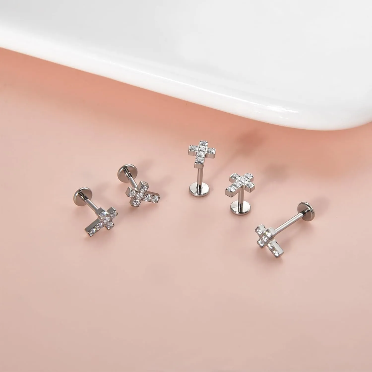 Lantine 1Pcs Cross Cz Threadless Push in Nose Rings Studs Implant Grade Titanium Flat Back Stud Earrings Lip Labret Medusa Monroe Helix Daith Cartilage Tragus Conch Lobe Piercing Jewelry