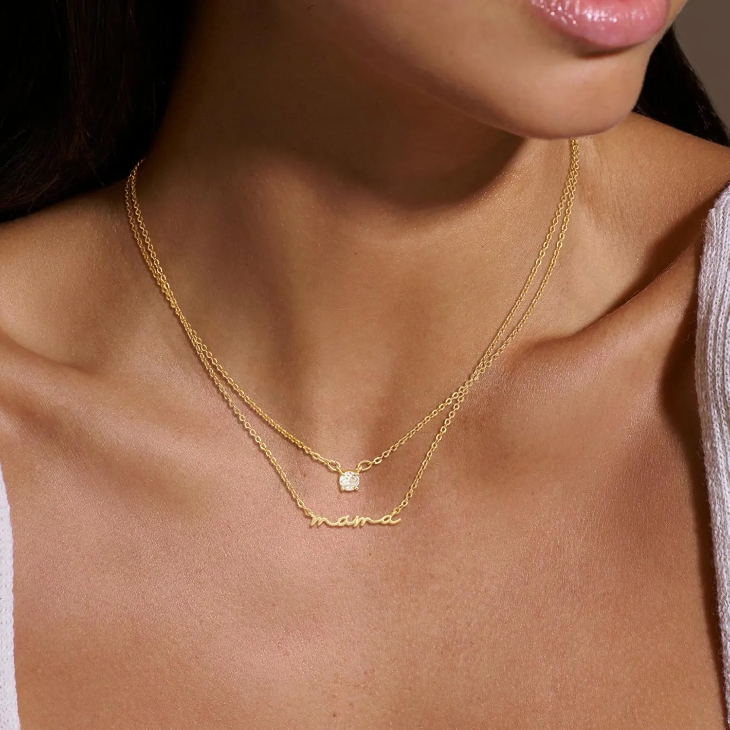 Mothers Day Gifts Gold Necklace - Mama Necklace for Women Mom Wife Sister, Dainty Layered Mom Necklaces Stack Mama Pendant Choker Chain Necklace Birthday Mother's Day Gold Jewelry Gift Trendy