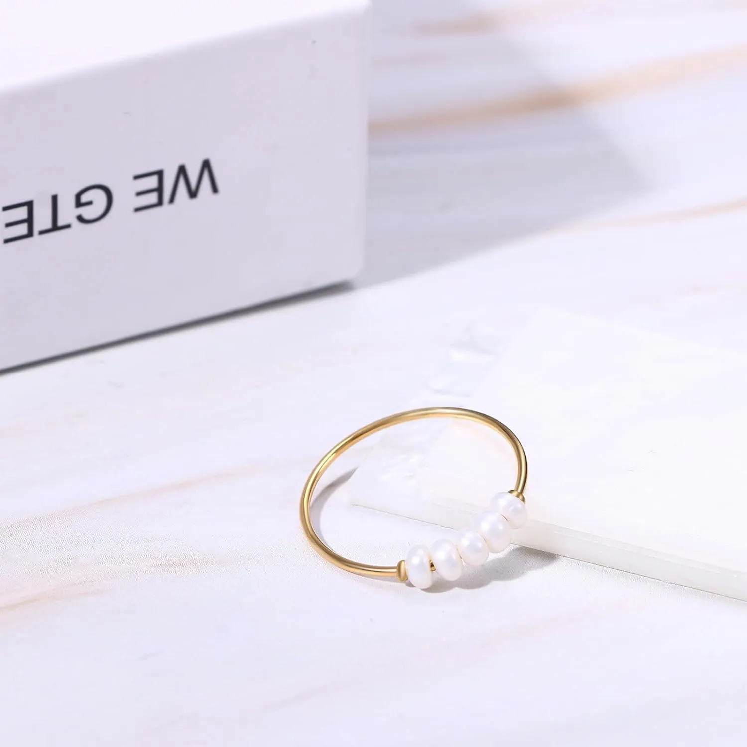 OIDEA Gold Pearl Ring for Women: Simple Dainty Gold Stackable Rings Stainless Steel Pinky Thumb Ring Statement Wedding Ring Band Christmas Holiday Gifts, Size 5-9