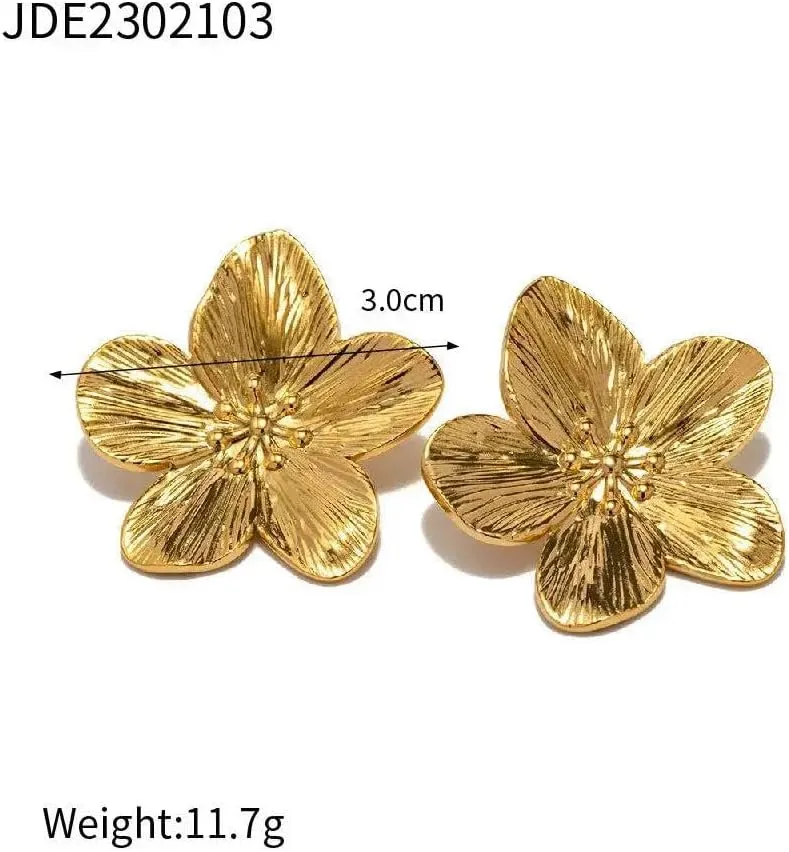 Regal Bloom Gold Stud Earrings for Women - Exquisite French Vintage Fashion Jewelry