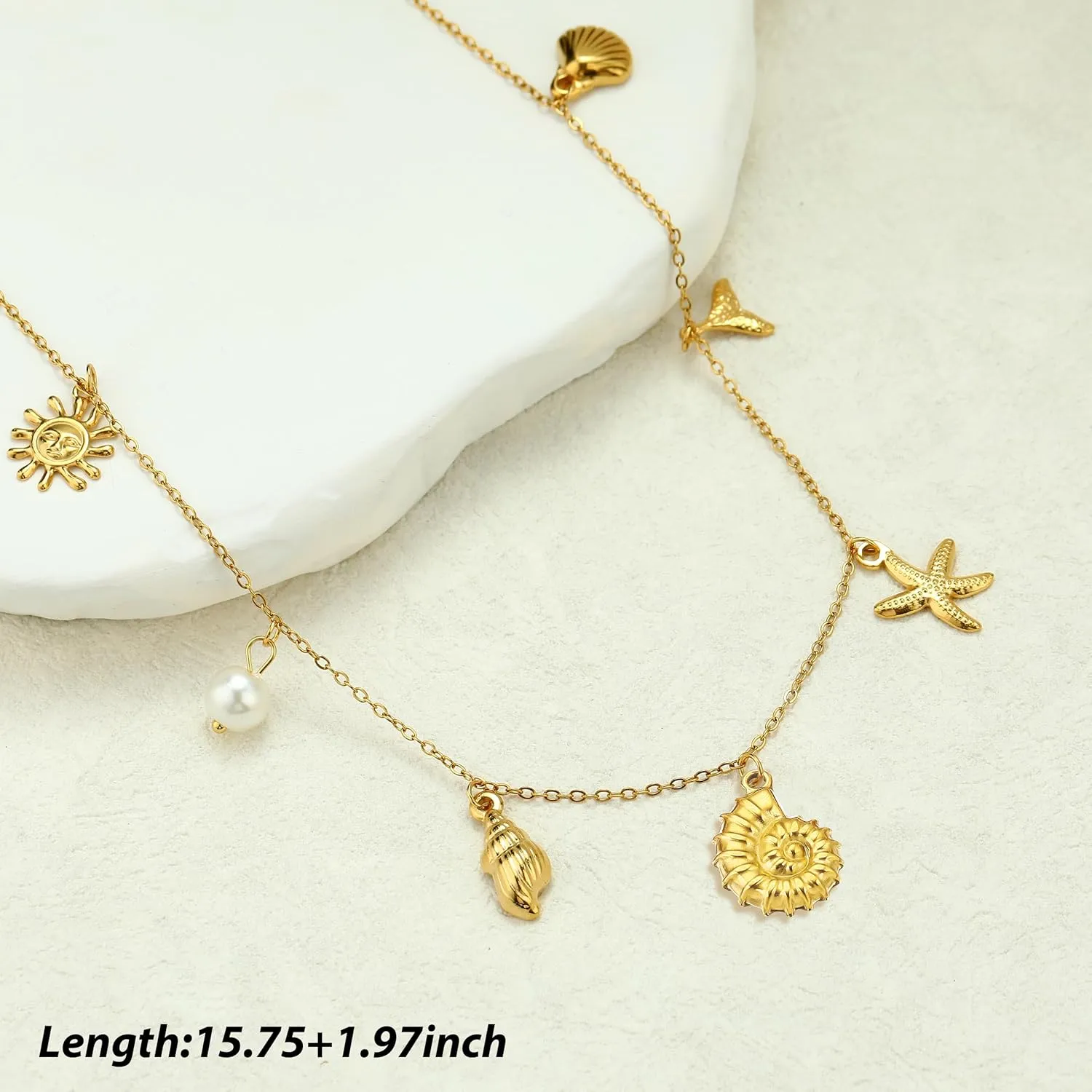 Starfish Necklace Gold Seashell Charm Necklace for Women Beach Shell Necklace Summer Surfer Neclace Beach Jewelry Boho Layered Necklaces Summer Dresses Accessories