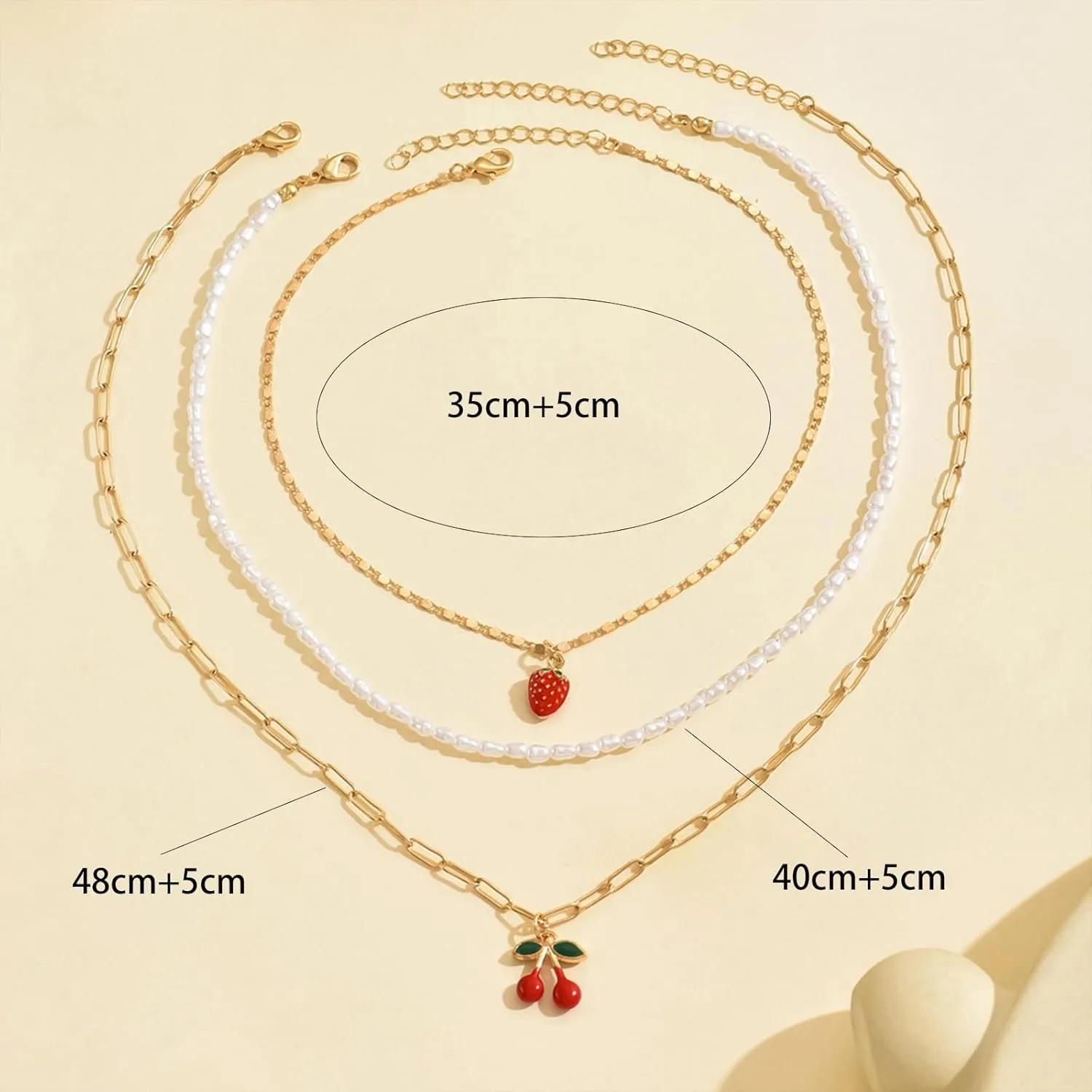 Strawberry Pendant Necklace for Women Multilayer Fruit Strawberry Cherry Necklaces Imitation Pearl Beaded Choker Necklace Cute Strawberry Charms Party Sweet Jewelry Accessories