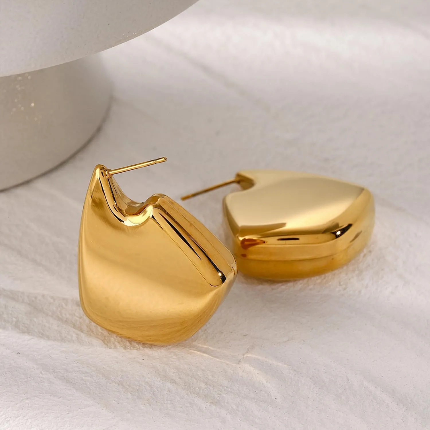 Teardrop Chunky Earrings for Women Trendy Hoop Earring Set Earring Dupes, Fashion Gold Large Drop Earrings