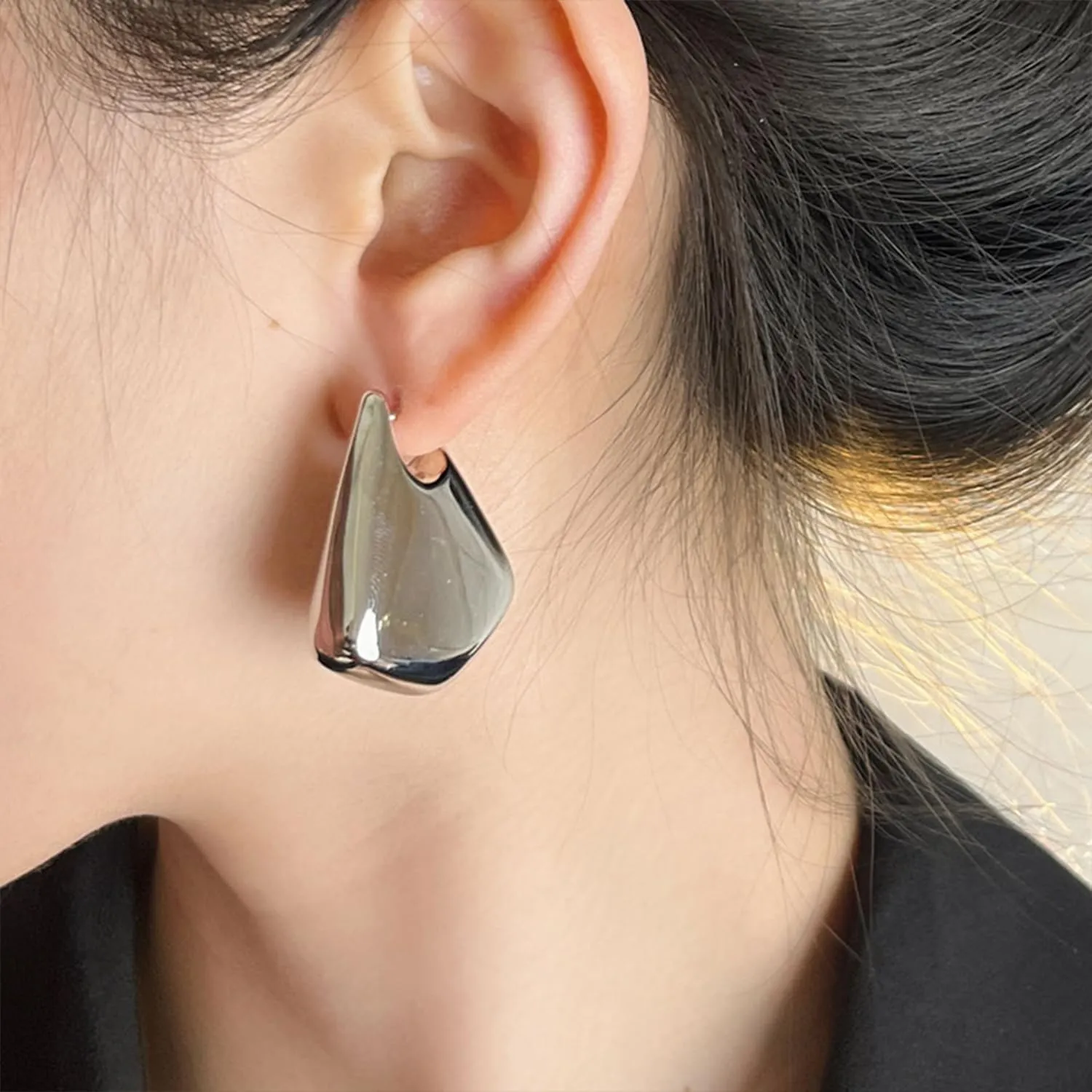 Teardrop Chunky Earrings for Women Trendy Hoop Earring Set Earring Dupes, Fashion Gold Large Drop Earrings