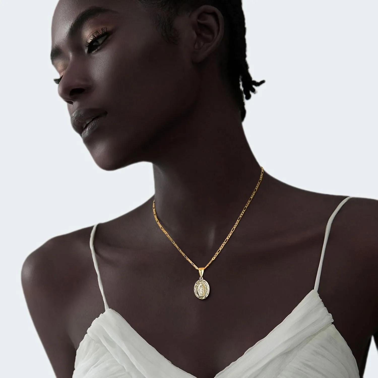 Virgin Mary Necklace for Women, 14K Gold Plated Guadalupe Necklace Mother Mary Catholic Gift, Cubic Zirconia Virgen de Guadalupe Charm Pendant Lady of Guadalupe Mexican Jewelry, 18/20/24 IN Chain