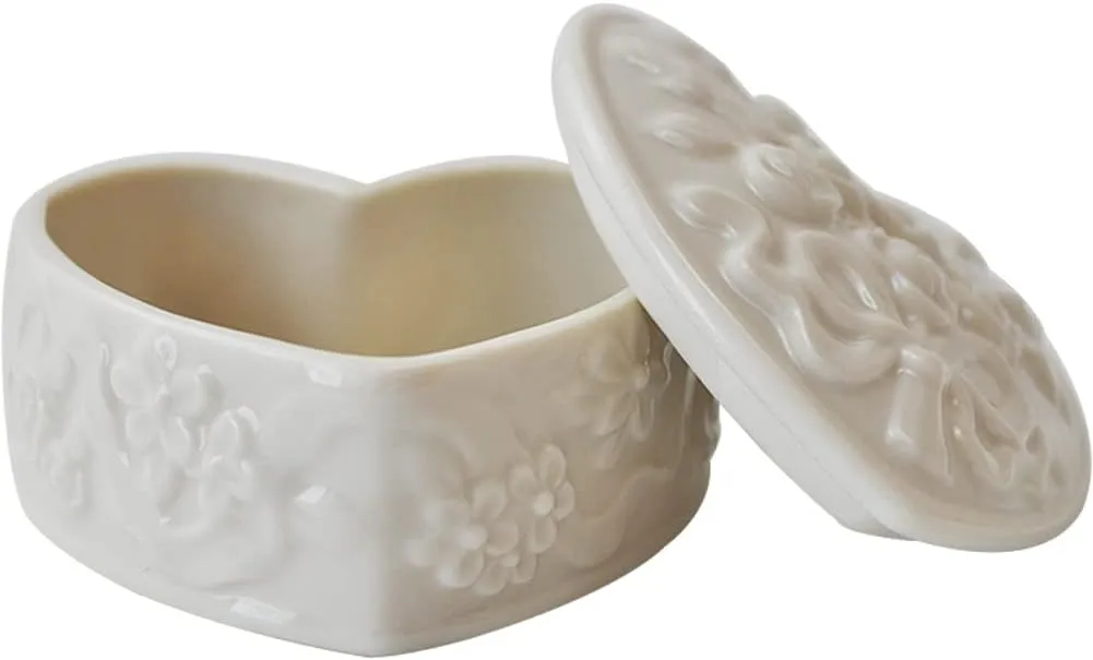 WAYUTO White Ceramic Jewelry Trinket Box Heart Shape Jewelry Case Small Ring Holder Box Jewelry Storage Organizer Gift Box for Girls Women Earrings Necklaces Storage Container