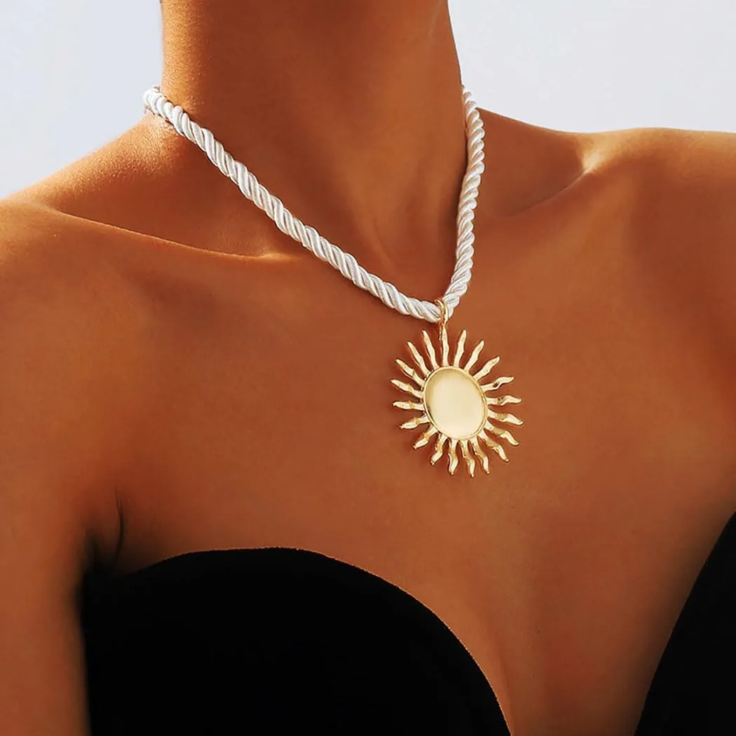 Yalice Boho Seashell Pendant Necklace for Women Beach Starfish Conch Necklaces Charm Shell Jewelry for Summer Accessories Gift
