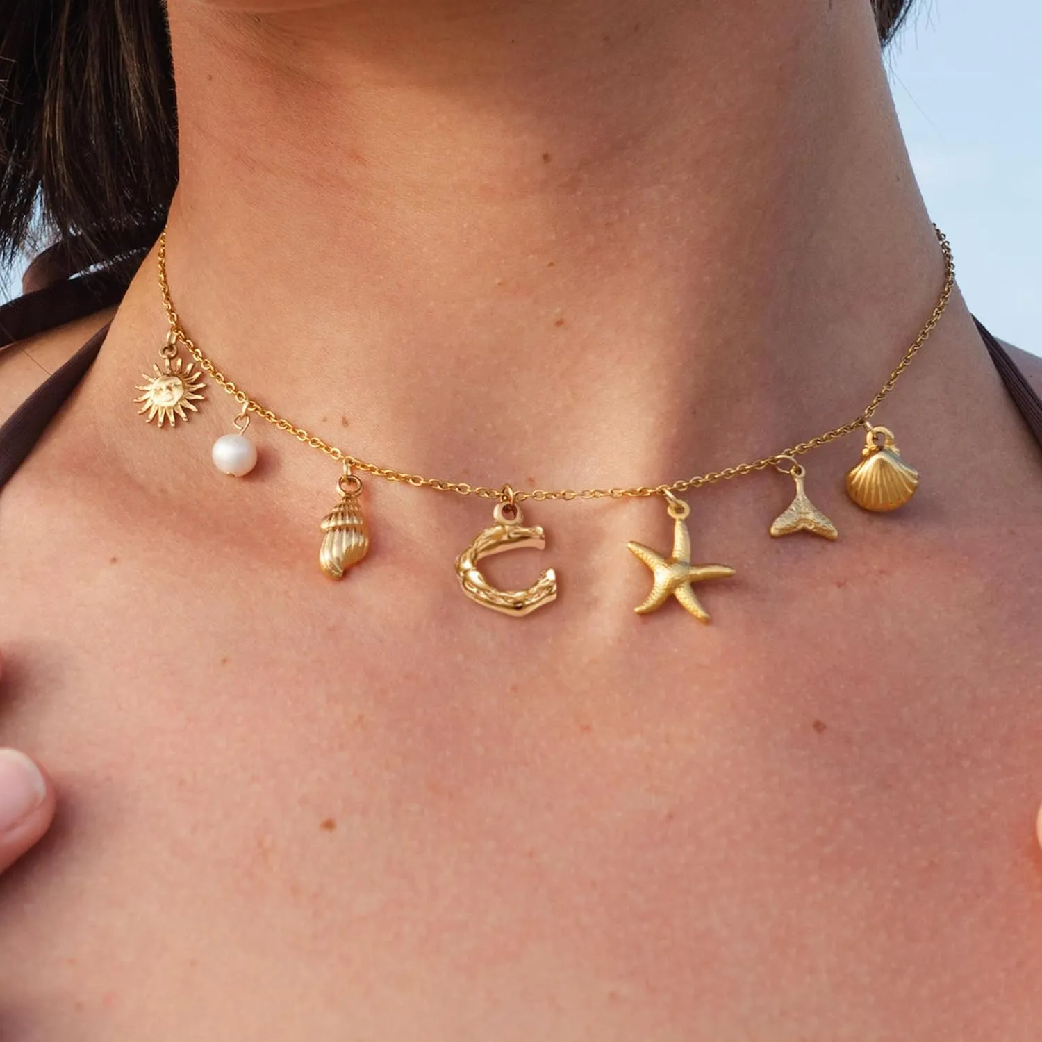 YANCHUN Initial Charm Necklace Summer Shell Necklace Letter A-Z Summer Boho Seashell Starfish Surfer Necklaces Jewelry Beach Vacation Essentials Trendy 2025 Women Beach Fashion